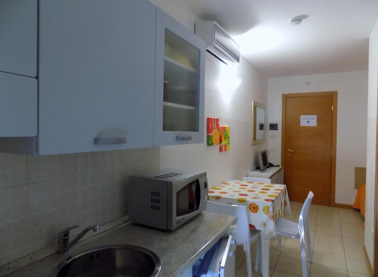 Hotel Residence Sole Fontanafredda Ngoại thất bức ảnh