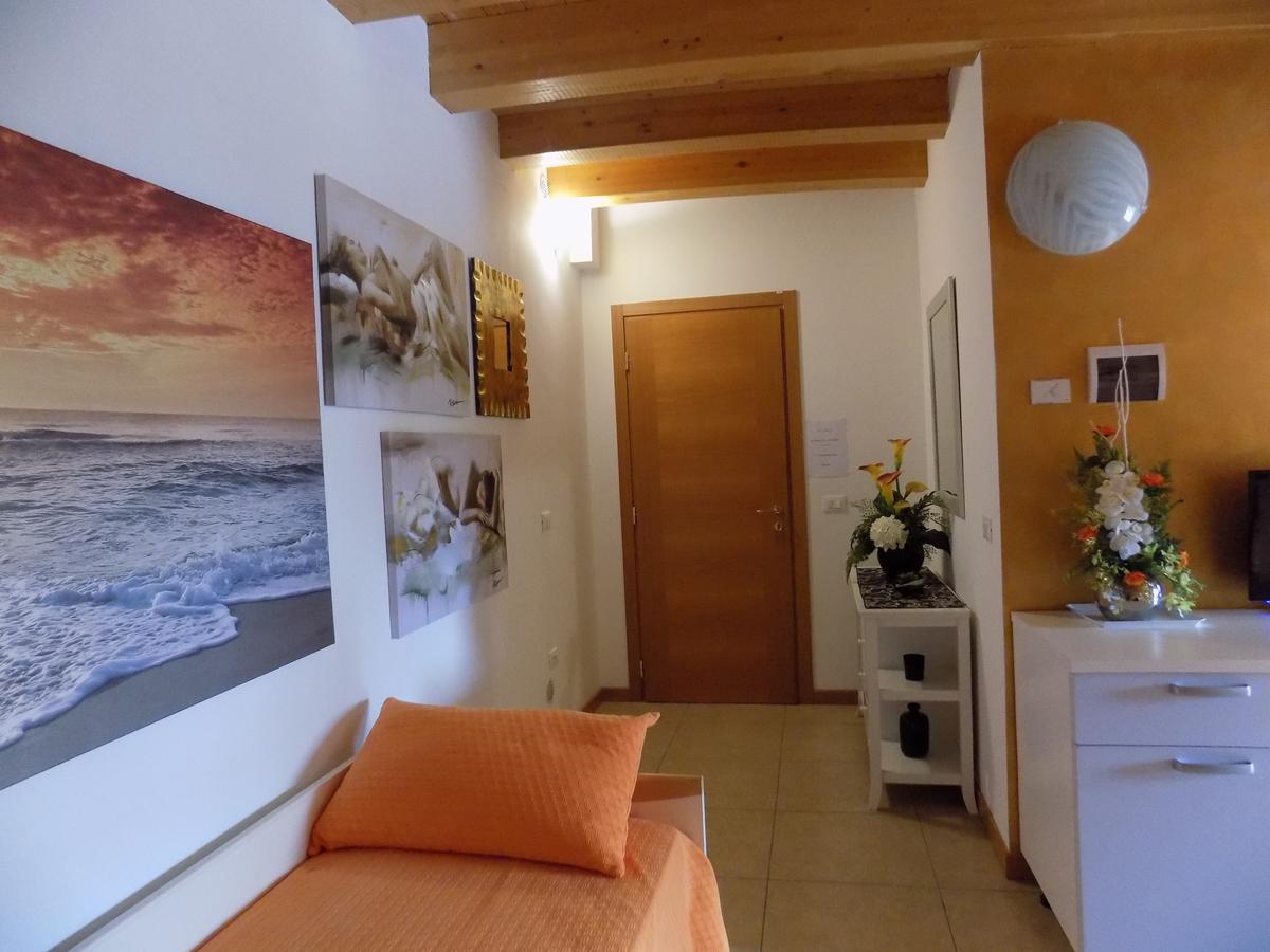 Hotel Residence Sole Fontanafredda Ngoại thất bức ảnh