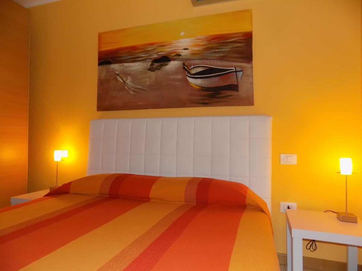 Hotel Residence Sole Fontanafredda Ngoại thất bức ảnh